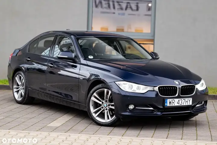 BMW 3 Series 2013 photo 2