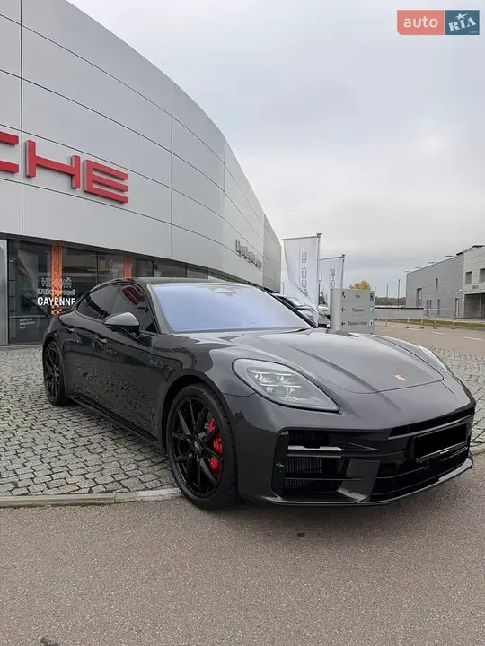 Porsche Panamera 2026 photo 2