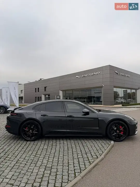 Porsche Panamera 2026 photo 3