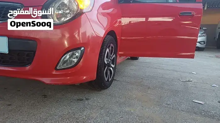 Kia Picanto 2011 photo 2