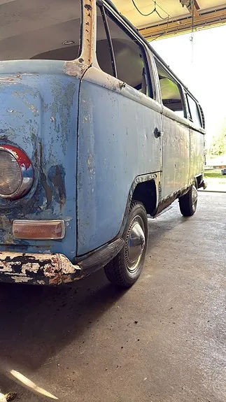 Volkswagen Transporter 1969 photo 2