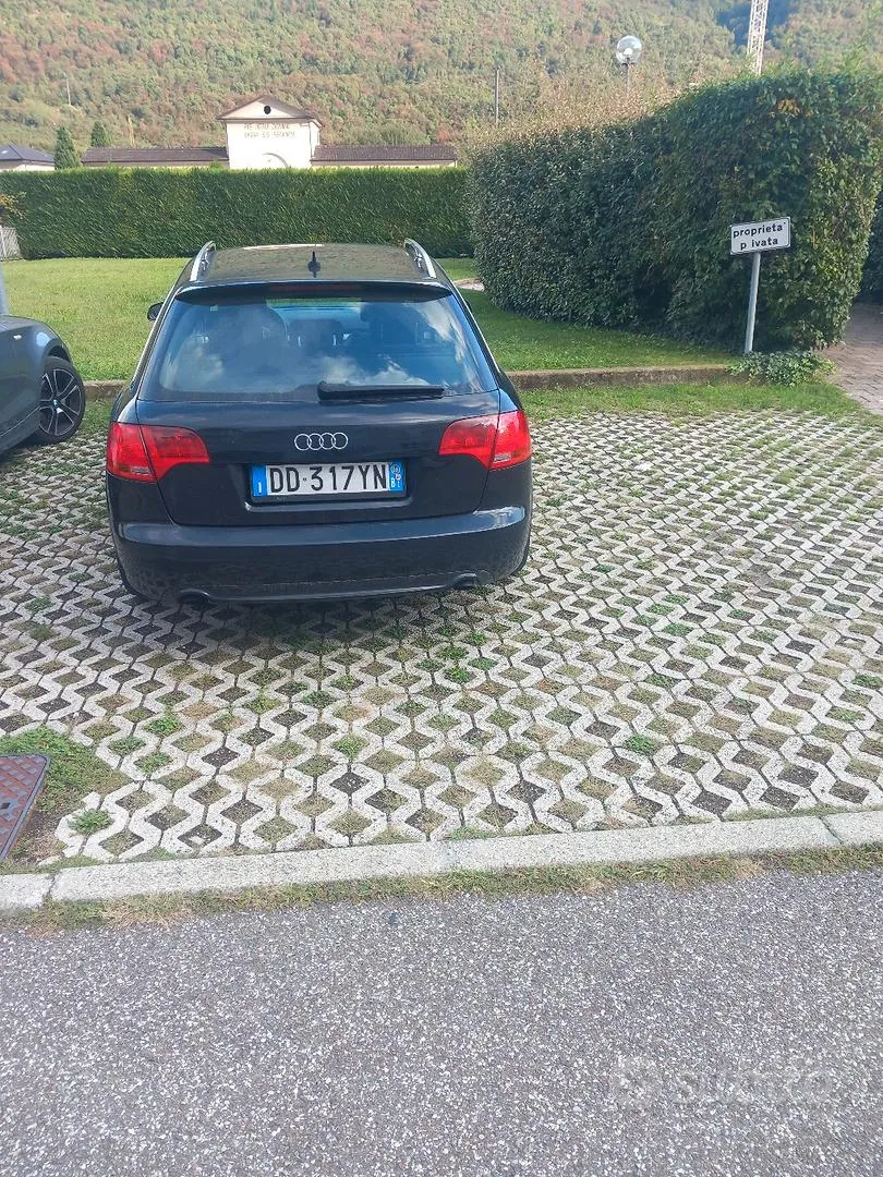 Audi A4 2006 photo 2
