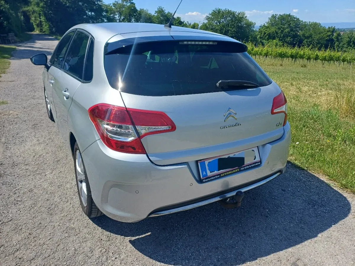 Citroen C4 2013 photo 3