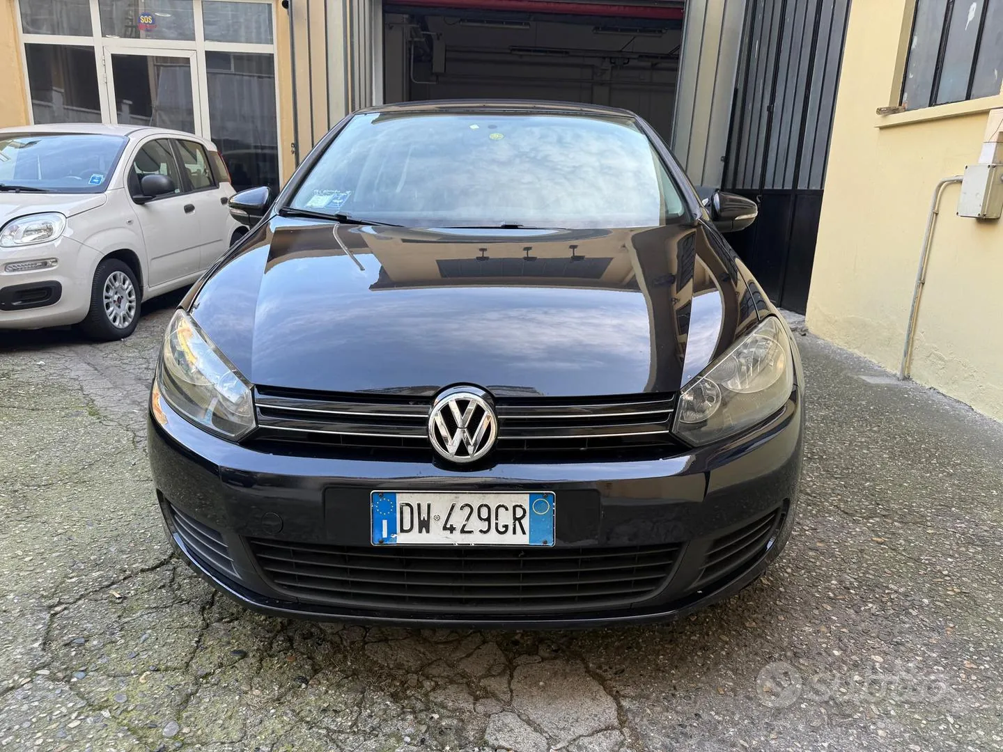 Volkswagen Golf 2009 photo 2