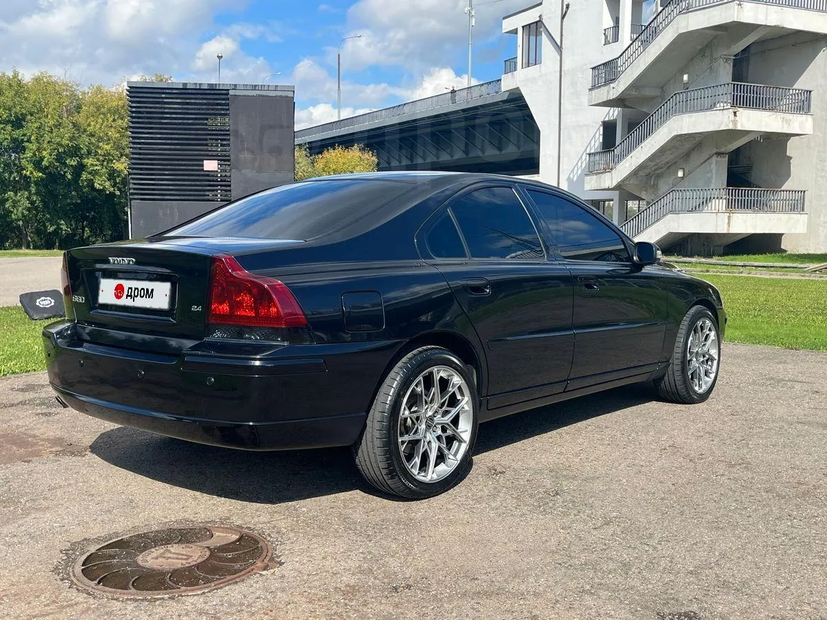 Volvo S60 2008 photo 4