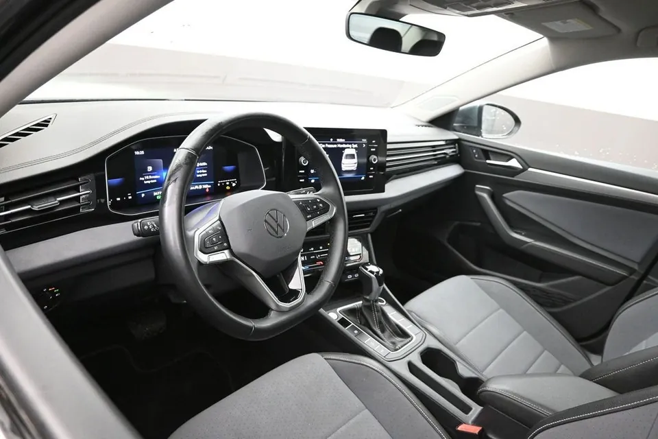 Volkswagen Jetta 2025 photo 5