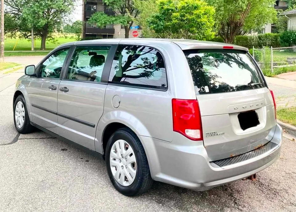 Dodge Grand Caravan 2016 photo 4