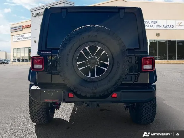 Jeep Wrangler 2026 photo 5
