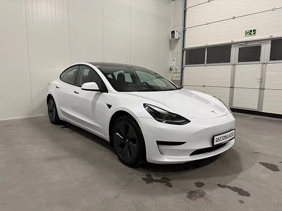 Tesla Model 3 2021 photo 4