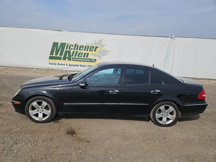 Mercedes-Benz E-Class 2006 photo 5
