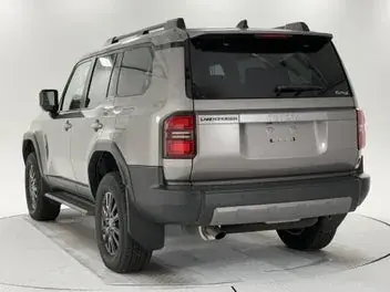 Toyota Land Cruiser Prado 2025 photo 2