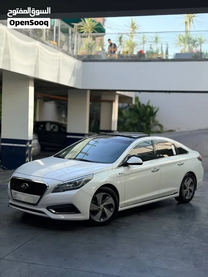 Hyundai Sonata 2015 photo 2