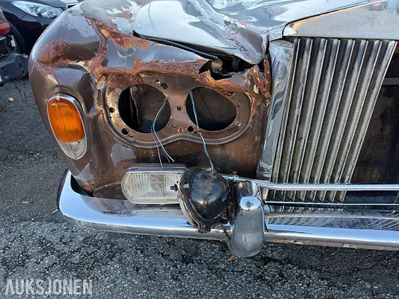 Rolls-Royce Silver Shadow 1975 photo 3