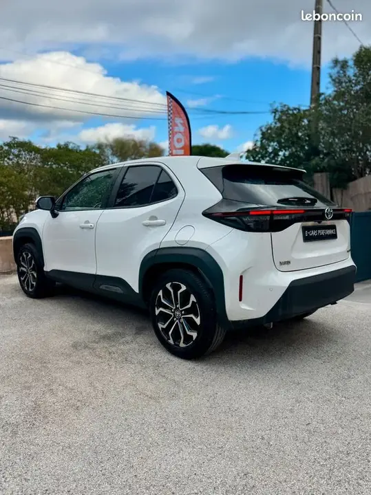 Toyota Yaris Cross 2022 photo 4
