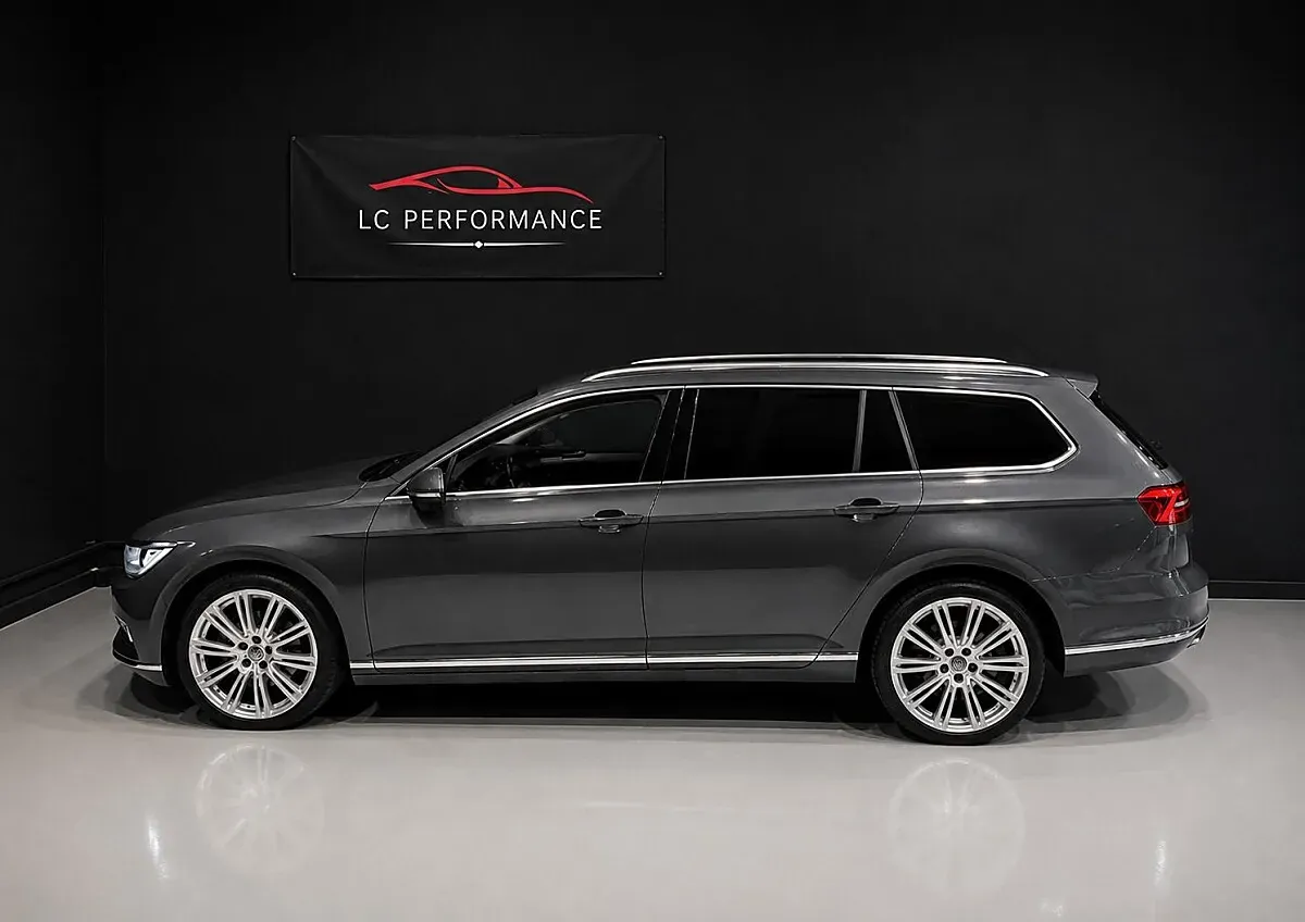 Volkswagen Passat 2018 photo 2