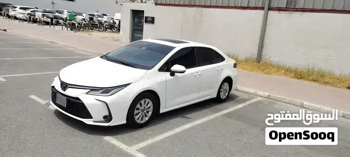 Toyota Corolla 2023 photo 2