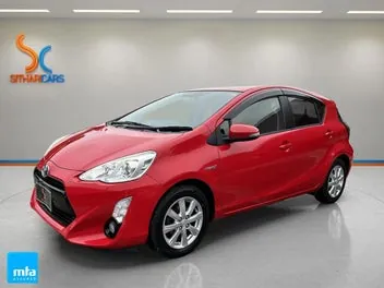 Toyota Aqua 2015 photo 4
