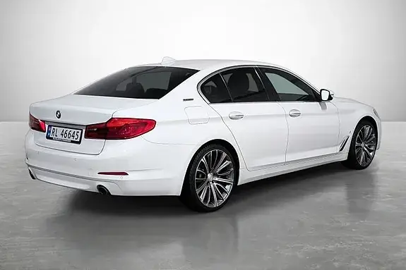 BMW 530E 2017 photo 4