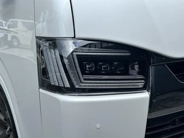 Toyota Hiace 2026 photo 4