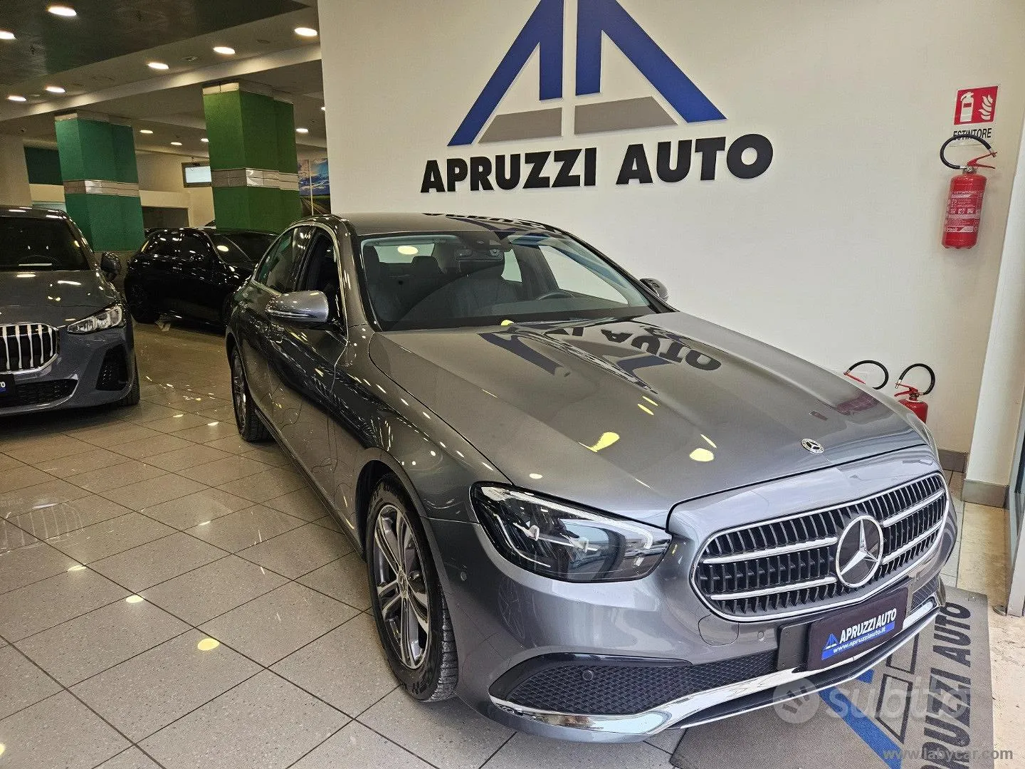 Mercedes-Benz E 200 D