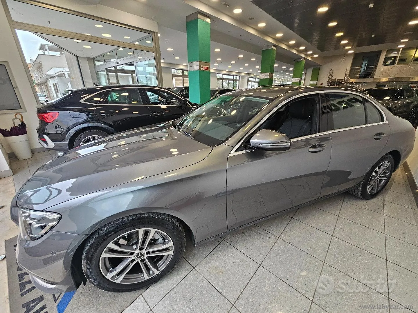 Mercedes-Benz E 200 D 2023 photo 4