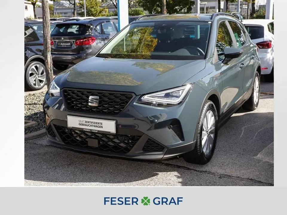 Seat Arona