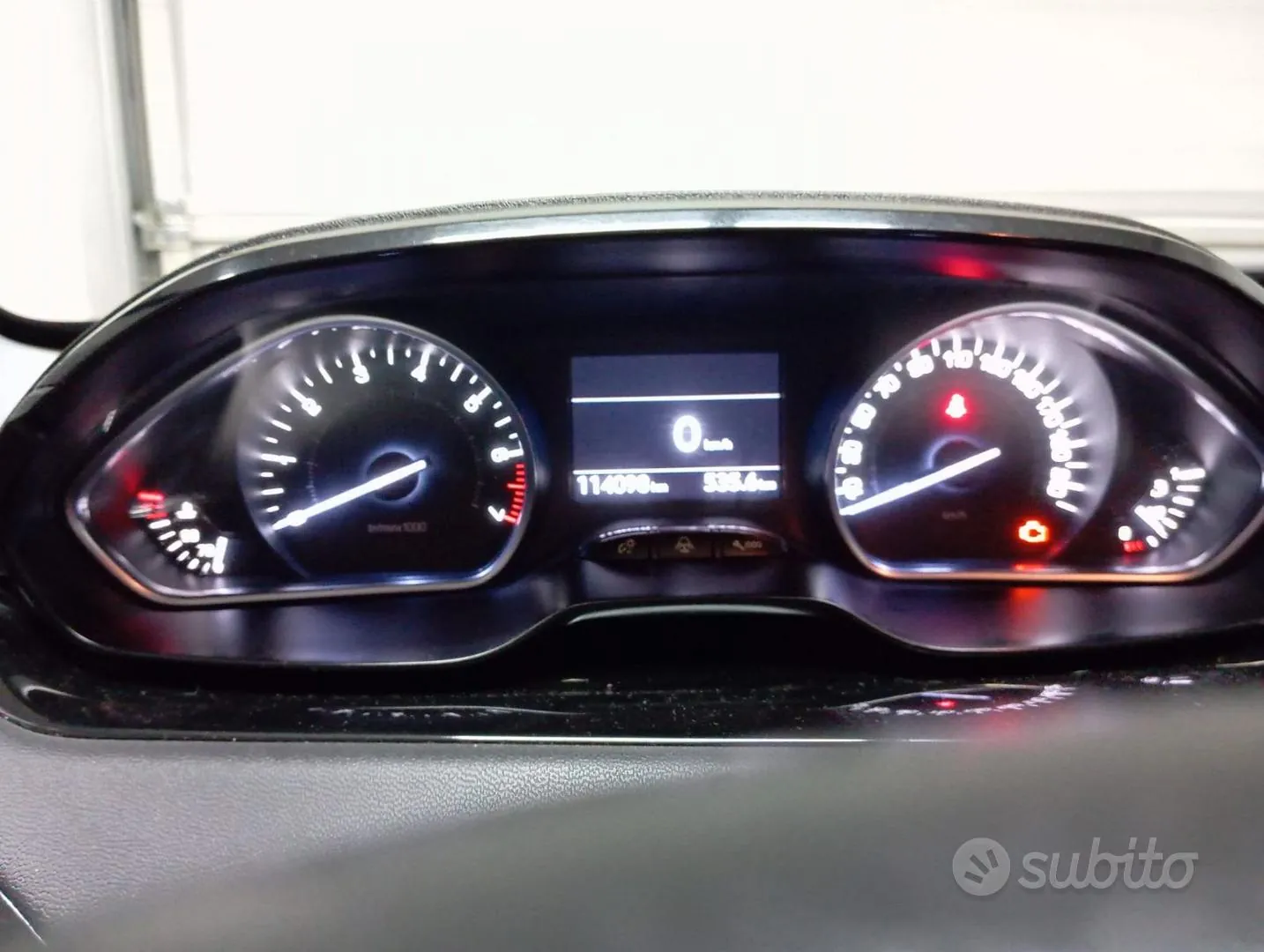 Peugeot 208 2013 photo 5