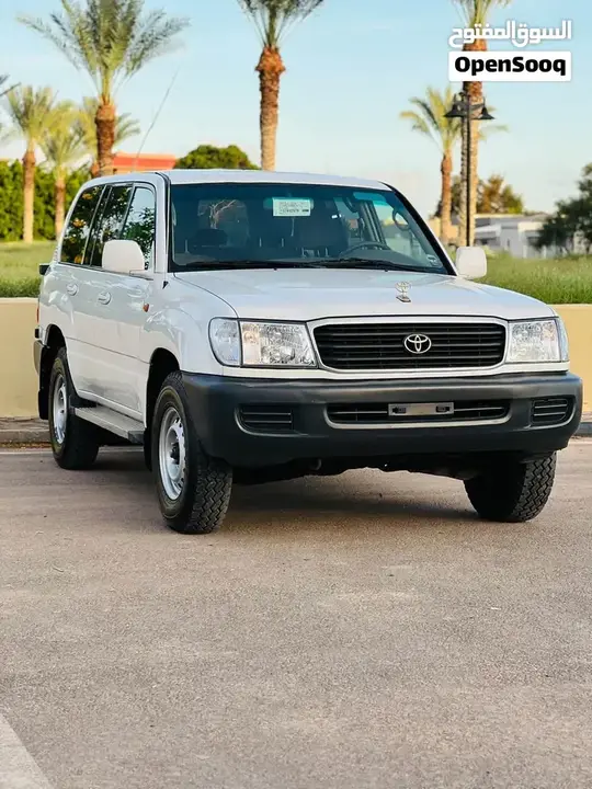 Toyota Land Cruiser 2000 photo 3