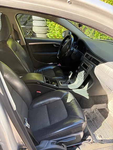 Volvo V70 2009 photo 3