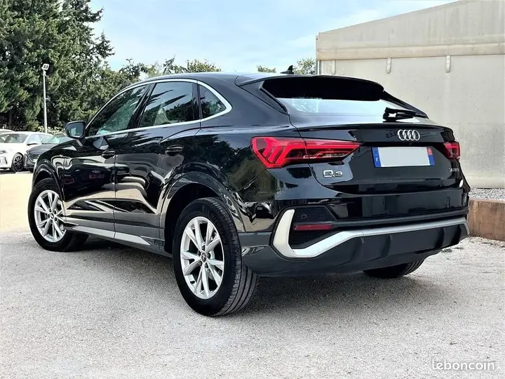 Audi Q3 2021 photo 4
