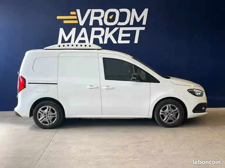Mercedes-Benz Citan 2023 photo 2