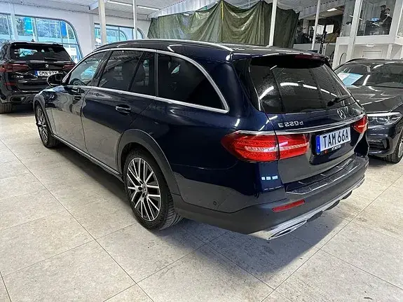 Mercedes-Benz E 220 2020 photo 4