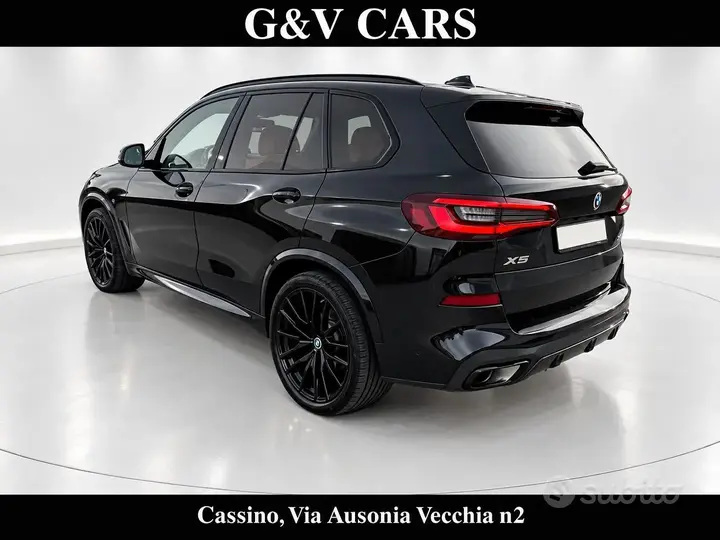BMW X5 2023 photo 2