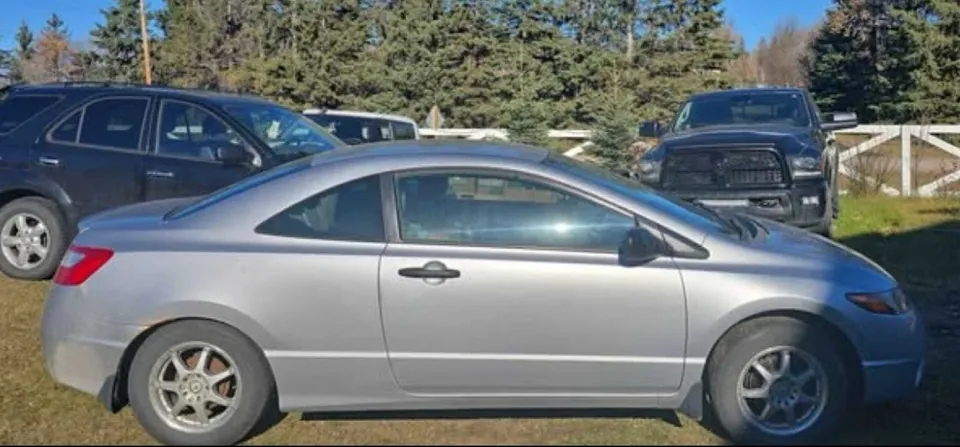 Honda Civic 2006 photo 2
