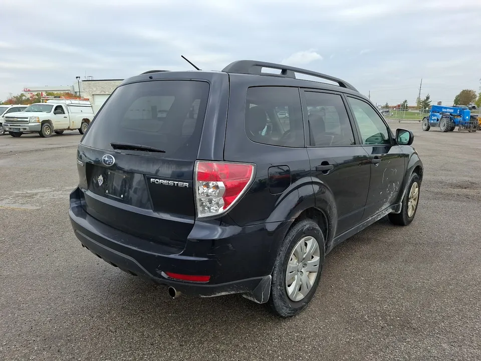 Subaru Forester 2010 photo 5