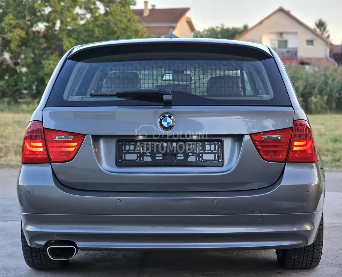 BMW 320D 2009 photo 4