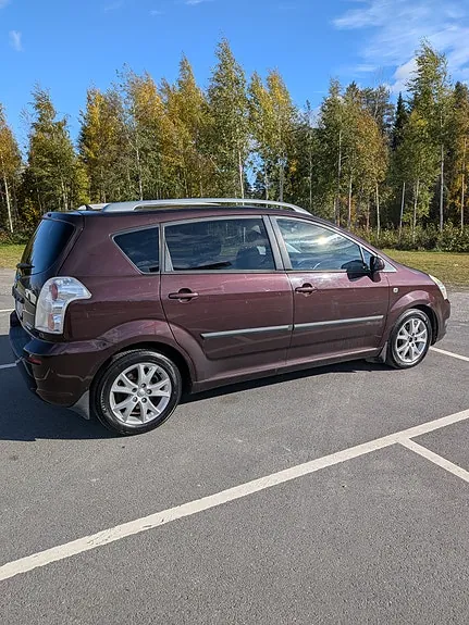 Toyota Corolla Verso 2008 photo 2