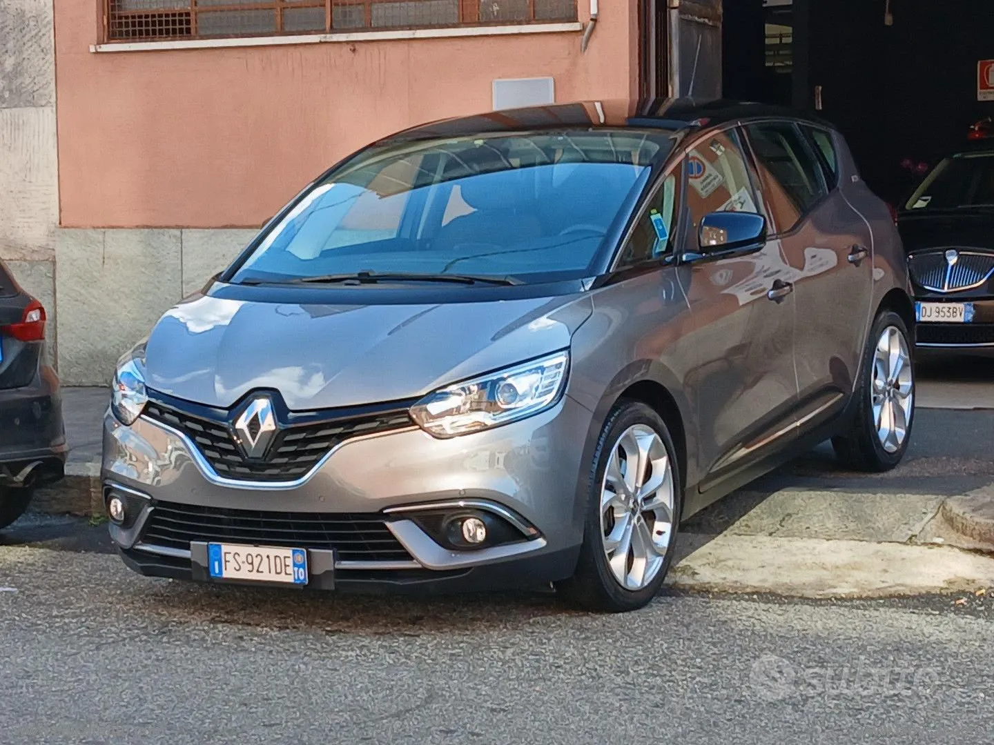 Renault Scenic 2018 photo 3