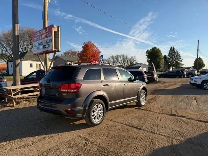 Dodge Journey 2017 photo 2