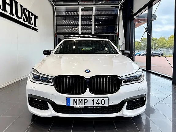 BMW 740D 2019 photo 3