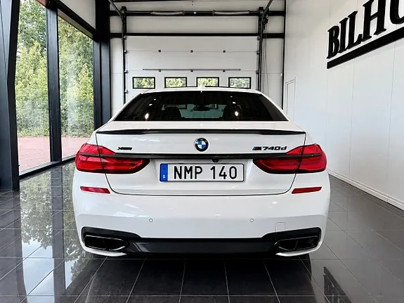 BMW 740D 2019 photo 5