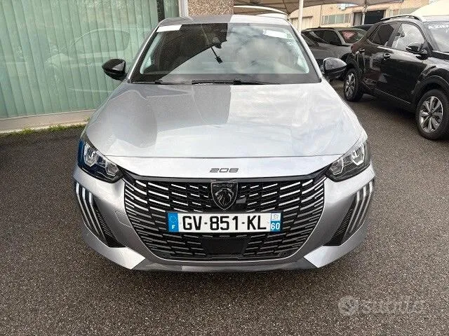 Peugeot 208 2024 photo 3