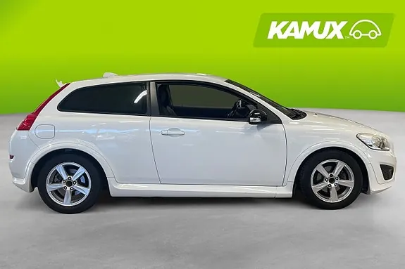 Volvo C30 2012 photo 2