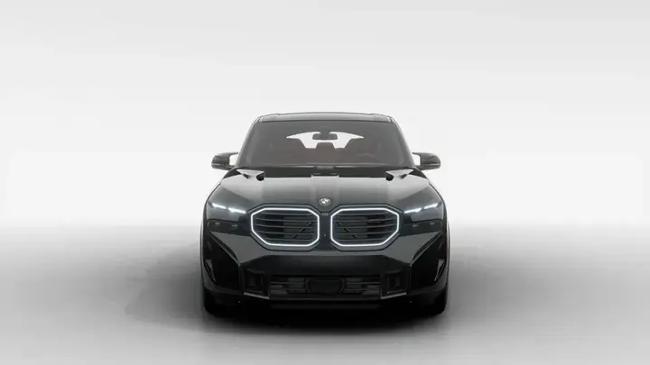 BMW Xm 2027 photo 3