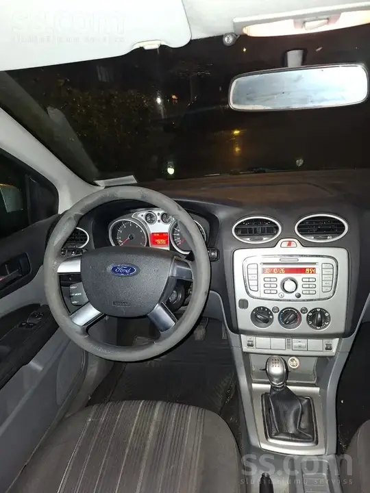 Ford Focus 2008 photo 3