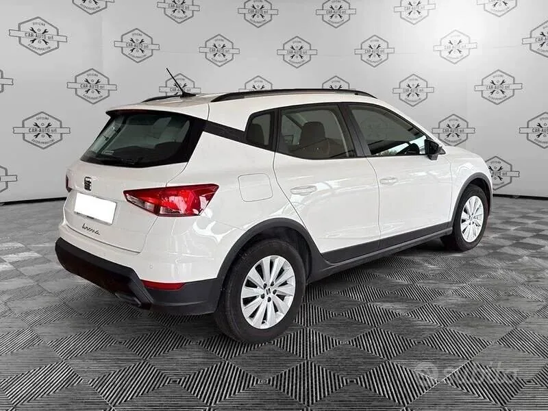 Seat Arona 2023 photo 4