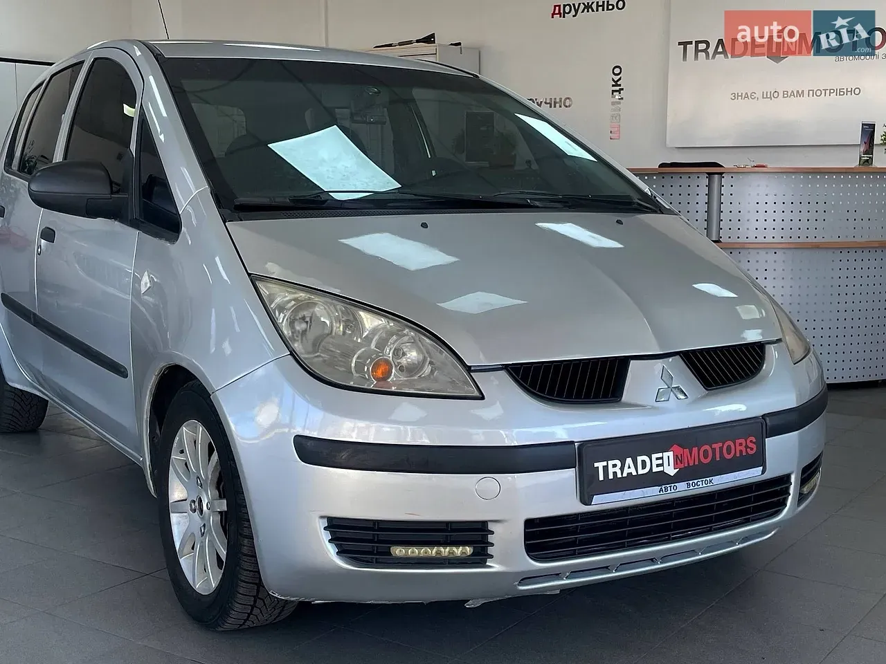 Mitsubishi Colt 2008 photo 2