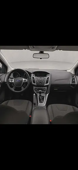 Ford Focus 2013 photo 3