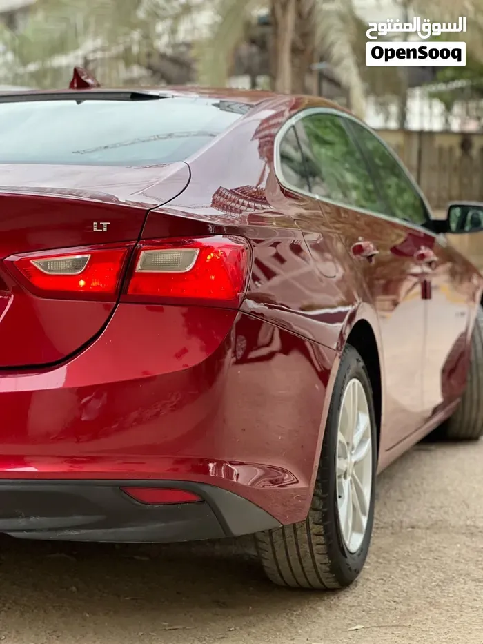 Chevrolet Malibu 2017 photo 2