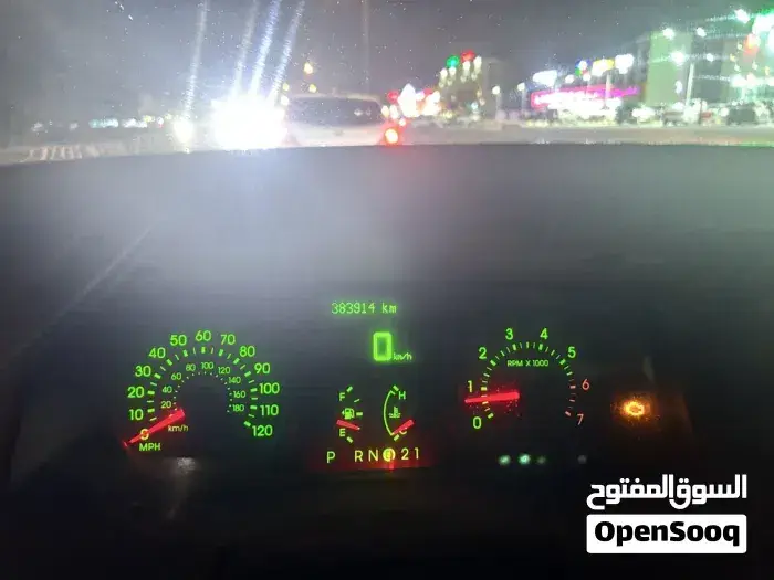 Mercury Grand Marquis 2010 photo 3